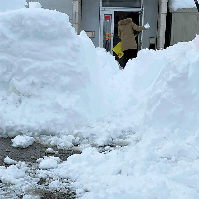 令和3年 北陸地方 富山県 大雪1/11日朝