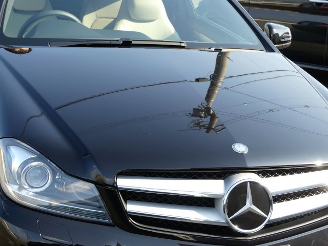 コーティングの基本性能である艶や鏡面感など仕上がりの美しさはプレミアムタイプのスーパーゼウスが圧倒的に優れる