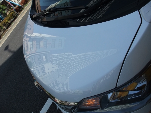 ガラスコーティングのハイブリッドナノガラスのゼウスを施工したヴェルファイア