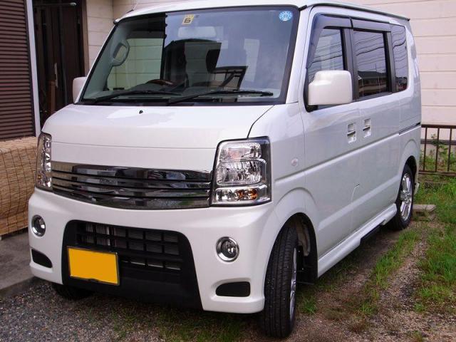 ガラスコーティングのハイブリッドナノガラスのゼウスを施工したスズキエブリ―ワゴン