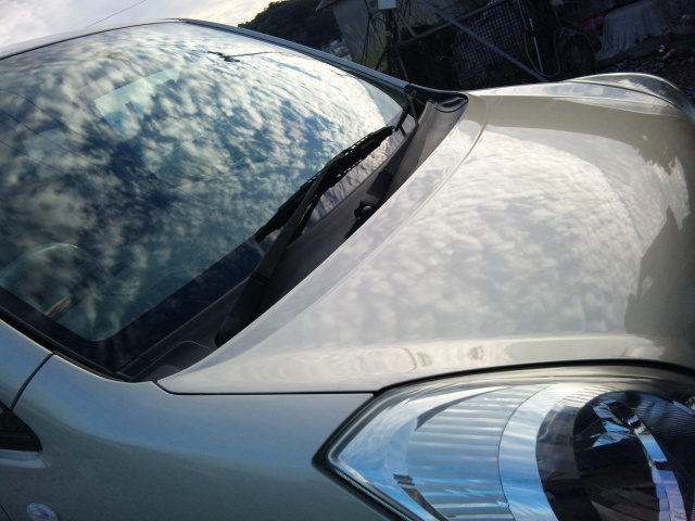 ガラスコーティングのハイブリッドナノガラスゼウスを施工したお車