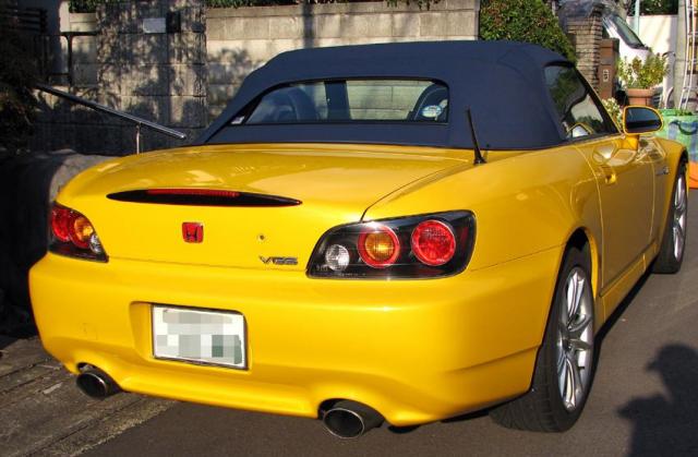 ガラスコーティングのハイブリッドナノガラスゼウスβを施工したホンダS2000