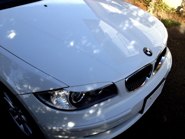 ガラス系コーティング全般に対応したメンテナンス剤コーティングコンディショナーを施工したBMW