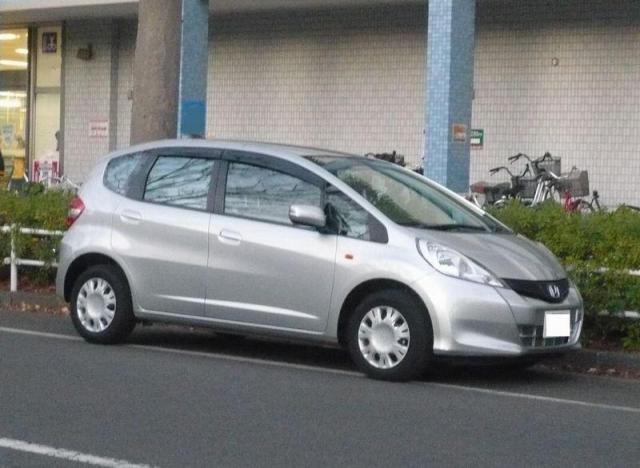 毎年大絶賛のハイブリッドナノガラス特製福袋を施工されたホンダ　フィット