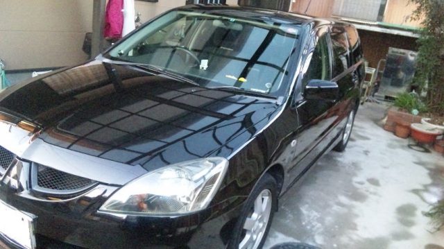 ガラスコーティングのハイブリッドナノガラスのゼウスを施工した三菱　ランサーワゴン