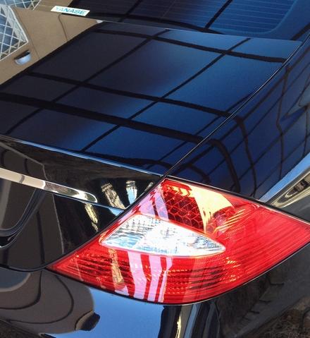 ガラスコーティングのハイブリッドナノガラスのゼウスを施工したメルセデスベンツ クラス５５０