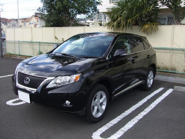 ガラスコーティングのハイブリッドナノガラスゼウスを施工されたレクサスRX２７０