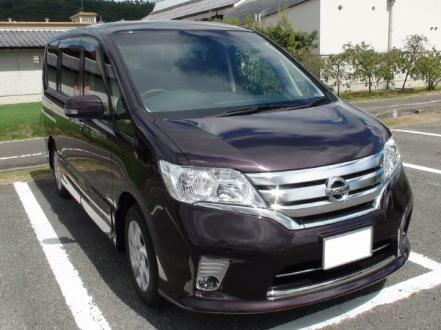 日産セレナのコーティング評価・口コミ。ハイブリッドナノガラスの鉄粉除去剤・ゼウス・ファイングロス・コンディショナーを使用。