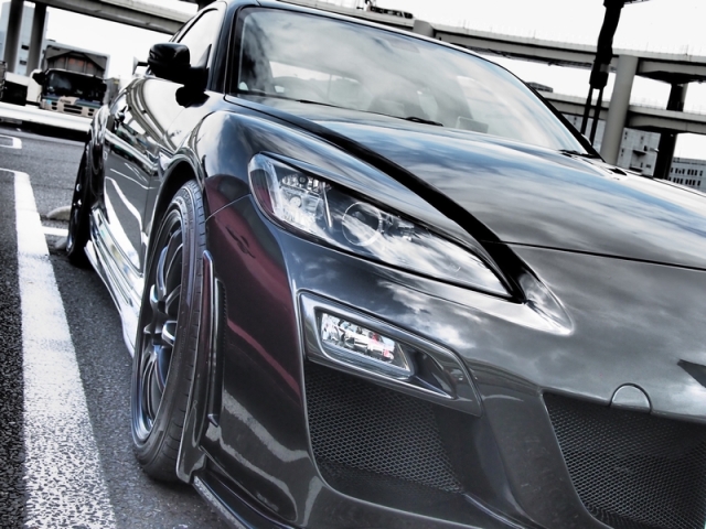 デポジットや雨染みを一発除去-コーティングコンディショナーを施工されたマツダ　RX-8 SPIRIT R