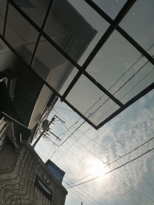 ガラスコーティングの下地処理の必需品！ハイブリッドナノガラス特製コンパウンドを施工されたトヨタ　プリウス 