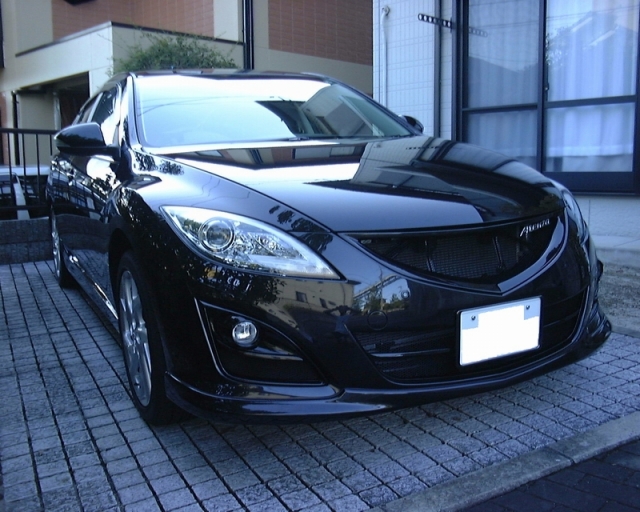 マツダ・アテンザスポーツのコーティング評価・口コミ。ハイブリッドナノガラスのスーパークリンシャンプー・イージス・ゼウスを使用。  
