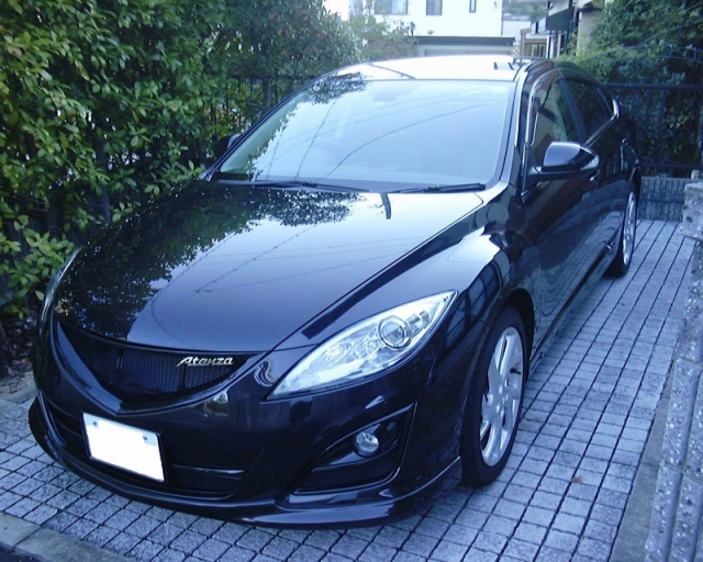 マツダ・アテンザスポーツのコーティング評価・口コミ。ハイブリッドナノガラスのスーパークリンシャンプー・イージス・ゼウスを使用。 
