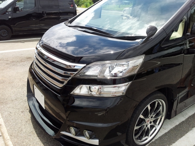 トヨタ・ヴェルファイアのコーティング評価・口コミ。イージス、ゼウス、ファイングロス、スーパービュークリアを使用。 
