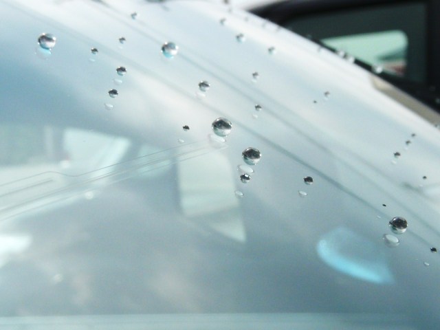 愛車のフロントガラス等へのガラス撥水や油膜 ウロコの除去はお早めに 車 コーティング剤 ガラスコーティング 洗車用品ならハイブリッドナノガラス クルーズジャパン 愛車のフロントガラス等へのガラス撥水や油膜 ウロコの除去はお早めに 車 コーティング剤 ガラスコーティング 洗車用品ならハイブリッドナノガラス クルーズジャパン