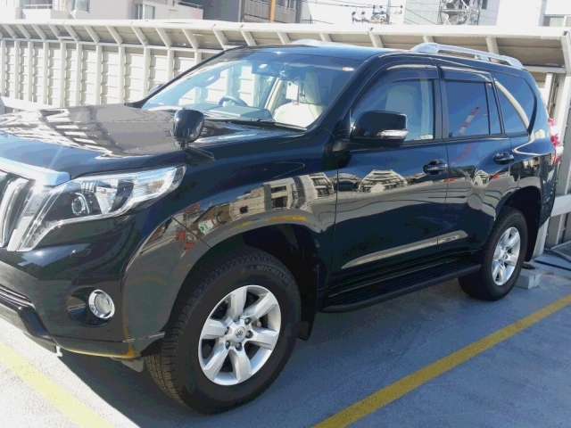 洗車傷を消し極上の艶にするカーコーティング/スーパーゼウスpremiumをトヨタ/ランドクルーザー プラドに施工した評判・人気・口コミ