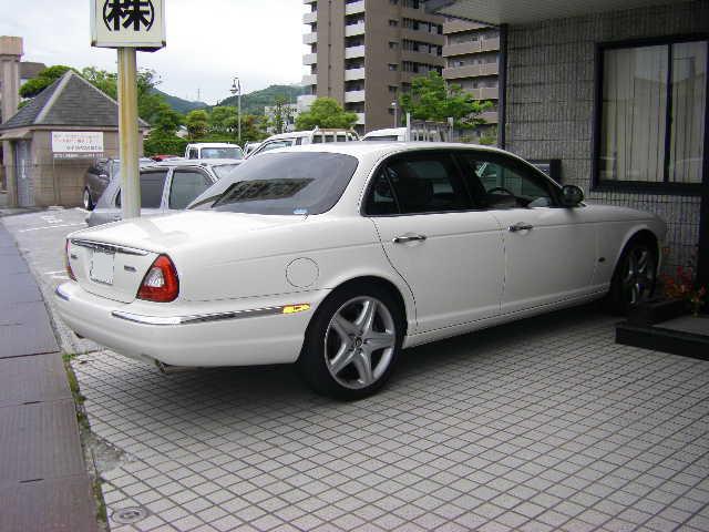 ガラスコーティング施工例　ジャガーＸＪ