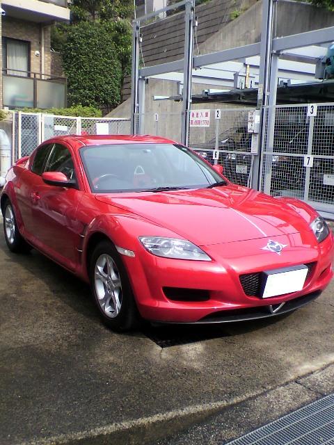 ガラスコーティング剤　車のコーティング