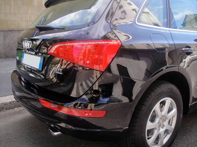 ガラスコーティングのハイブリッドナノガラス－ゼウスを施工したAudi