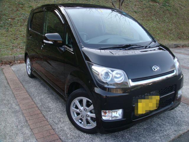 ガラスコーティング施工例　ダイハツ　ムーヴカスタム　ブラック