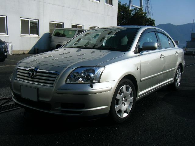 ガラスコーティング施工例　トヨタ　アベンシス