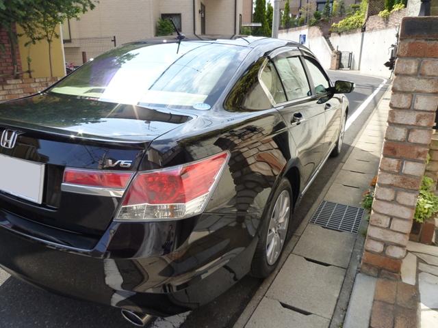 ガラスコーティングのハイブリッドナノガラスゼウスを施工したホンダインスパイア