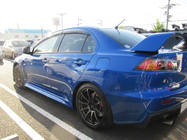 ガラスコーティングのハイブリッドナノガラスゼウスを施工した三菱ランサーエボリューションX