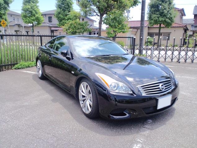 ガラスコーティングのハイブリッドナノガラスゼウスを施工した日産スカイライン