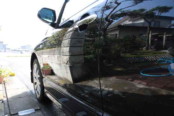 ガラスコーティング施工例 　ホンダ　オデッセイ　アブソリュート（ABA-RB2）　ナイトホークブラック・パール