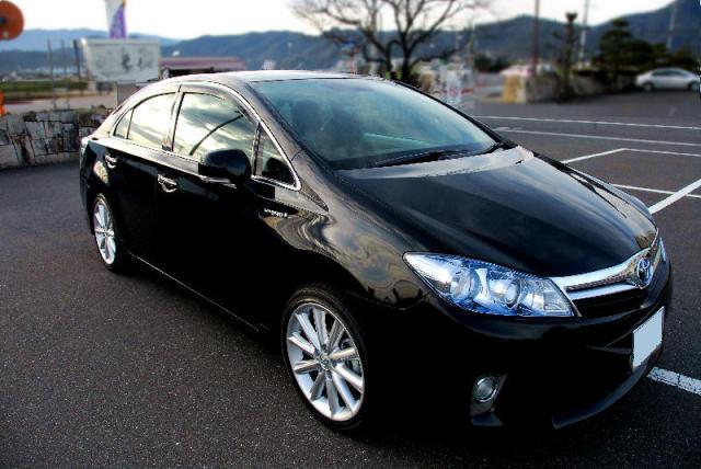 ガラスコーティング施工例　トヨタ　SAI　ブラック